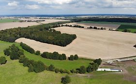 Peenehof Köppen - Ferienwohnungen&Schlaffässer